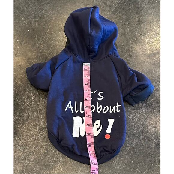 Dog Hoodie It’s All About Me Sweatshirt Size Large For Small Dog or Cat Sweater - Picture 4 of 8